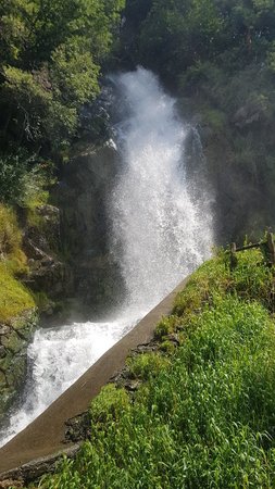 Cascata d'Arlaz