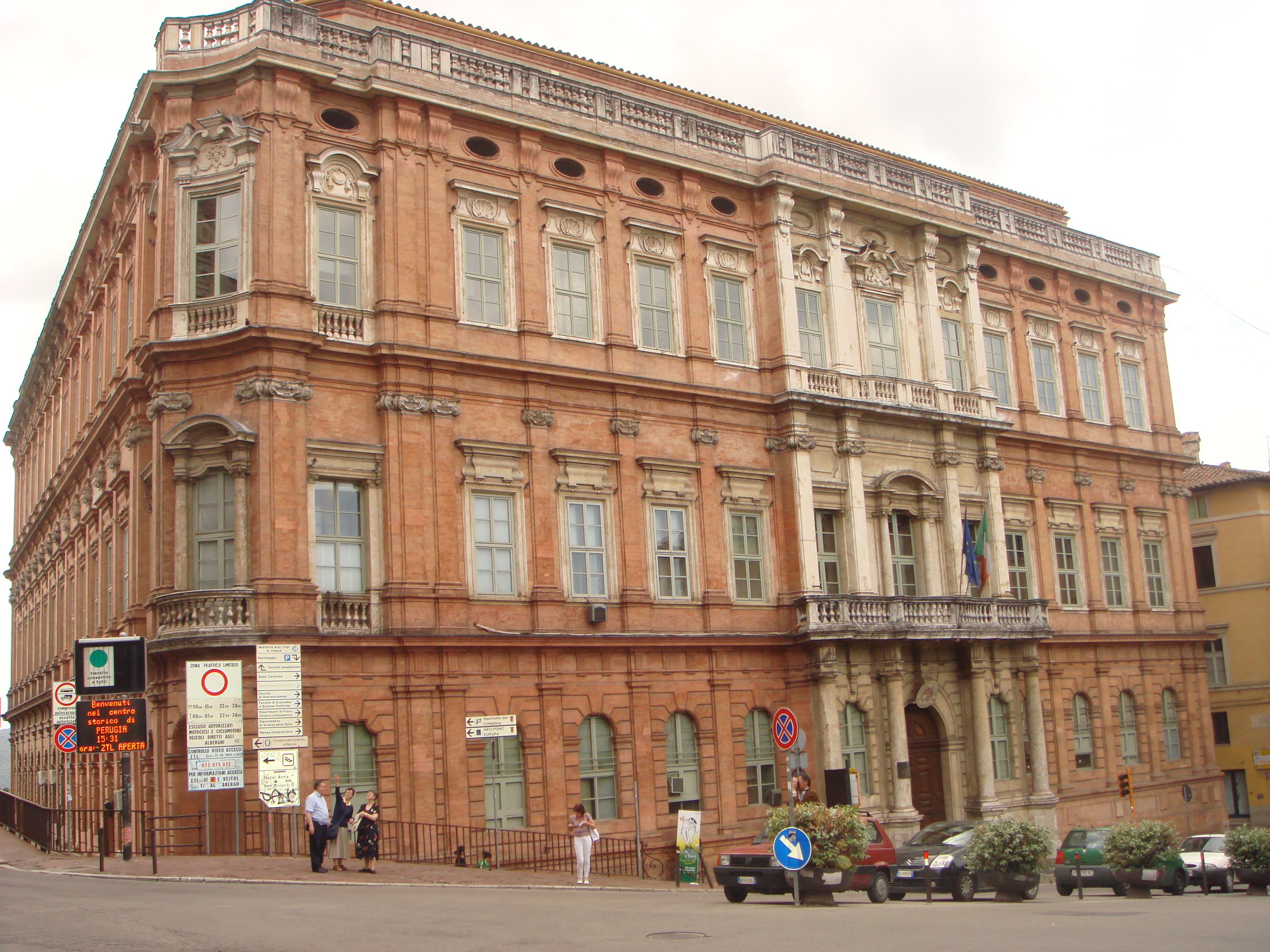 University for Foreigners in Palazzo Galenga