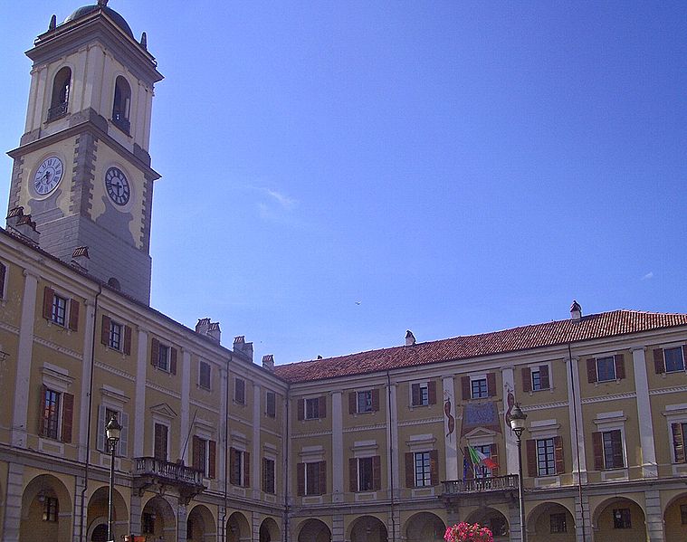 Municipio - Palazzo del Comune di Strambino
