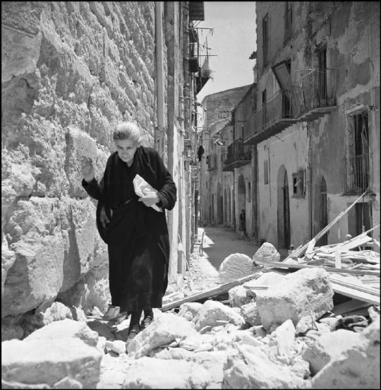 Luogo di Sperlinga immortalato dal Fotografo Robert Capa