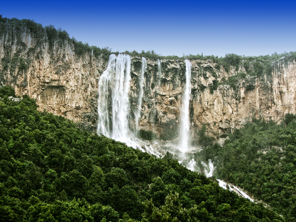 Cascate di Lequarci