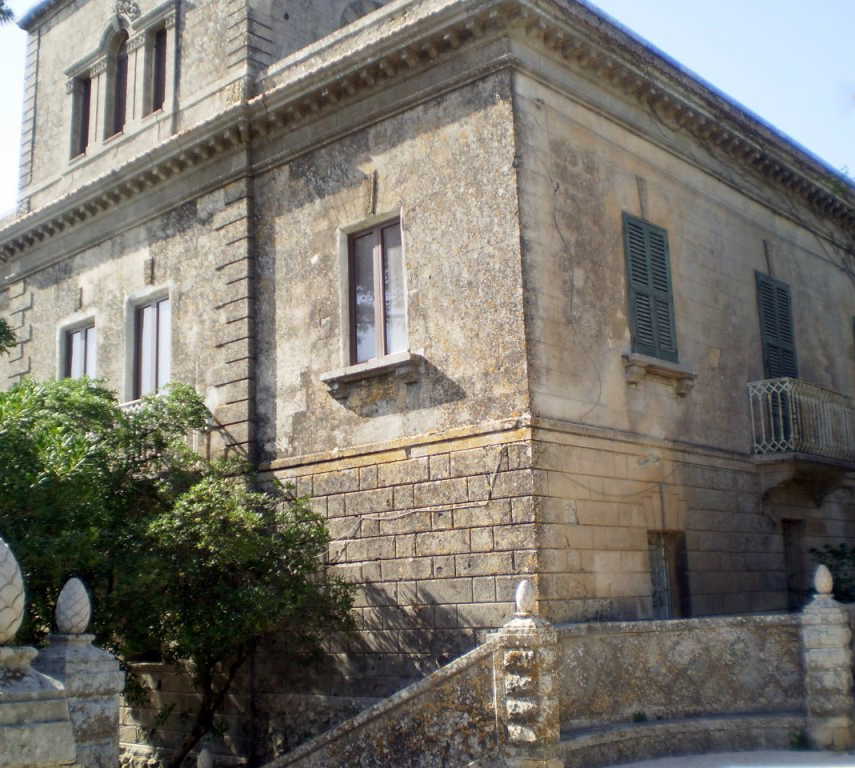 Villa Comunale Carlo Calvi