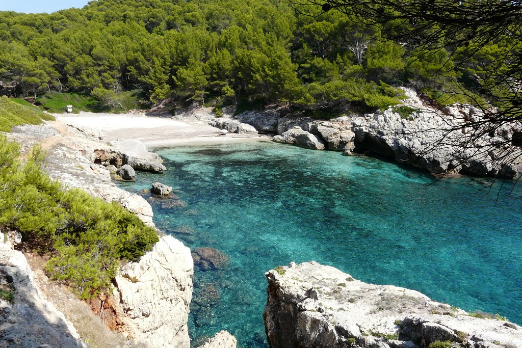 Cala Fustam