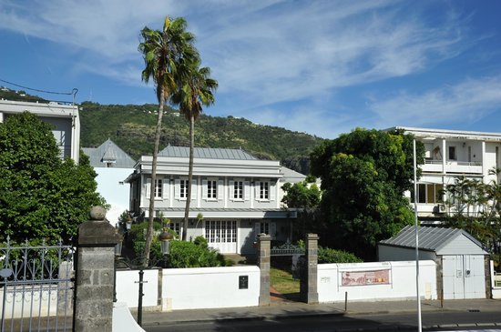Maison Carrère