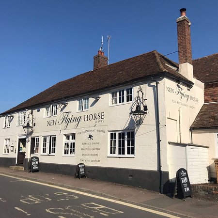 The New Flying Horse Bar