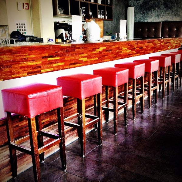 Bach - Bar
