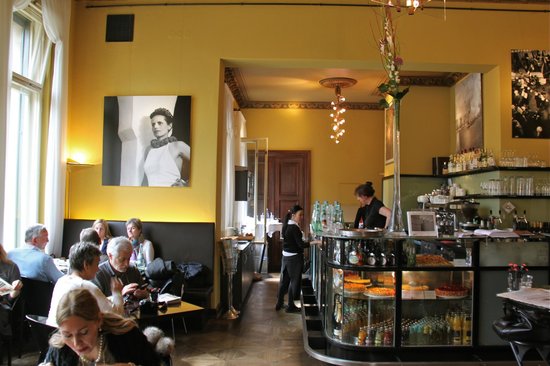 Cafe Wintergarten in Literaturhaus Berlin