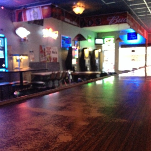 Zippo's Restaurant & Bar