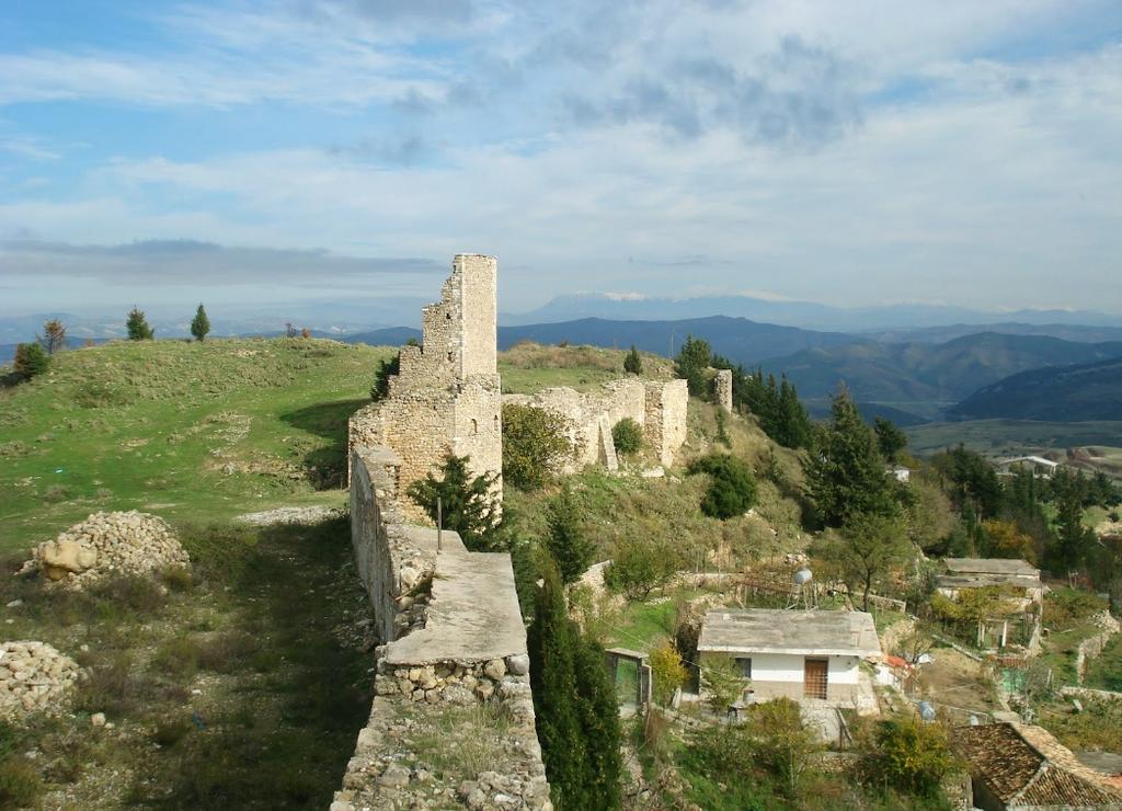 Kaninë Castle