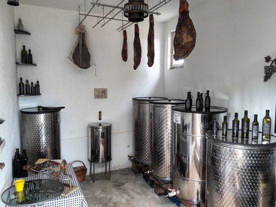 Villarossa Taste and Shop