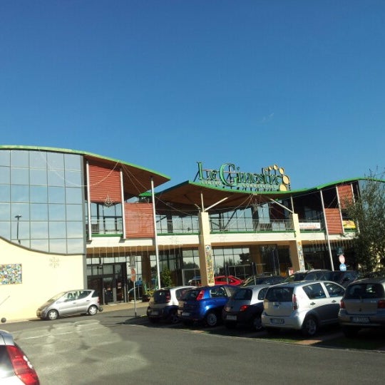 Centro Commerciale Le Ginestre