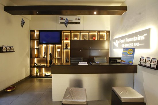 Four Fountains De-Stress Spa