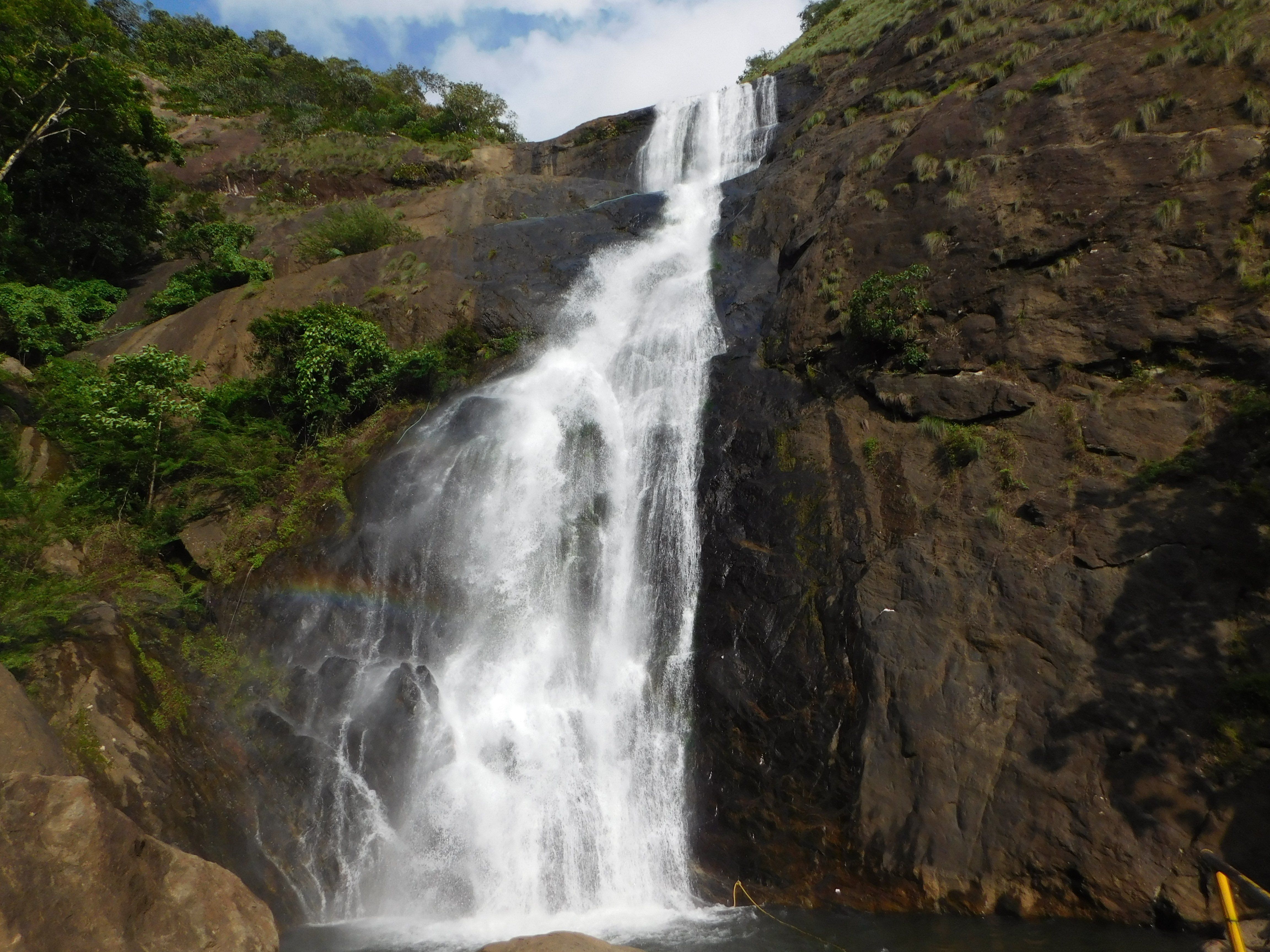 Palaruvi Falls