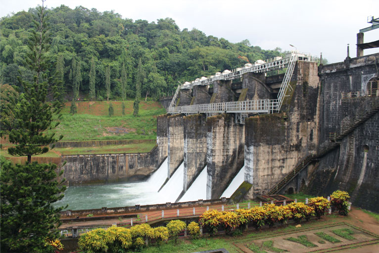 Peruvannamuzhi Dam