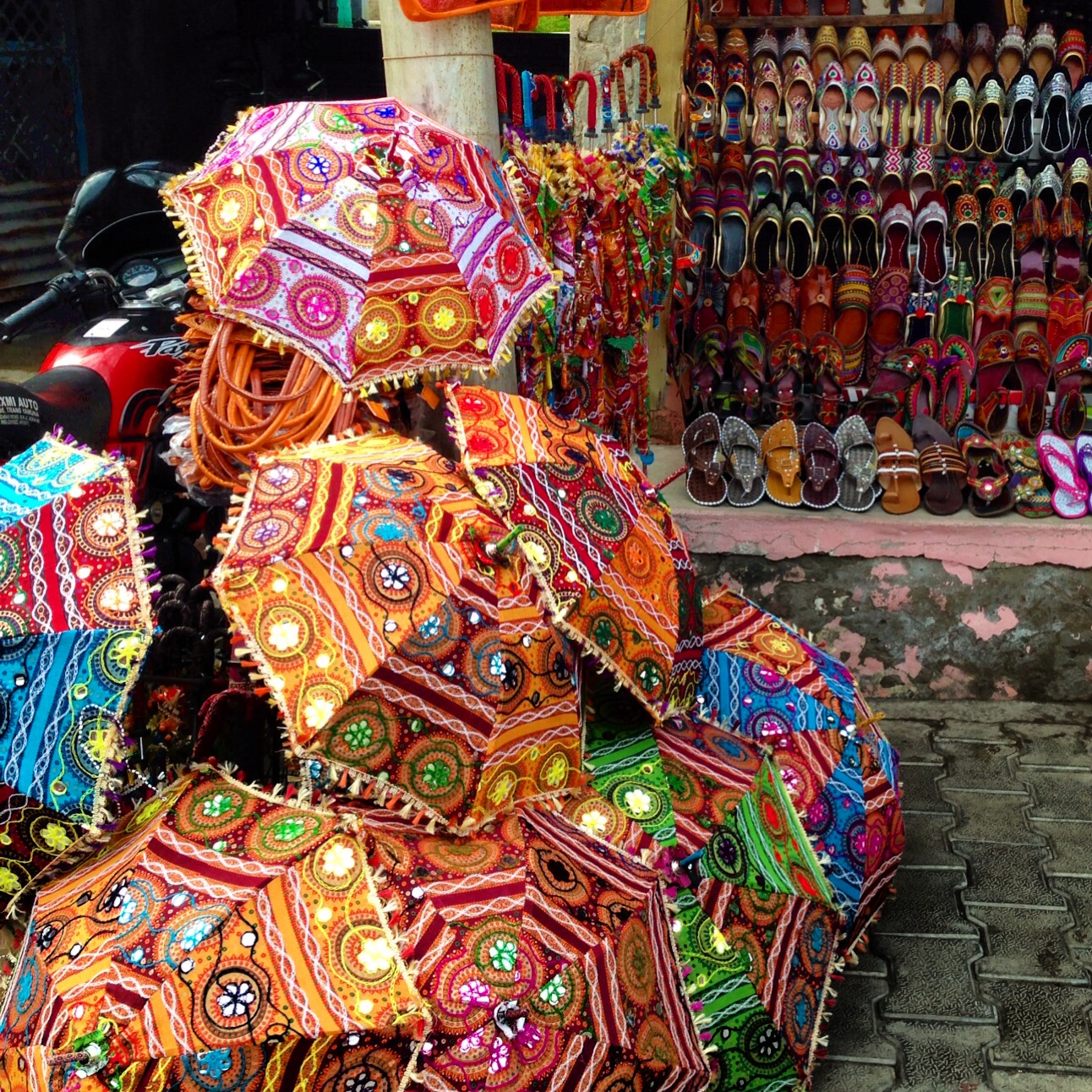 Unique Art Bazaar