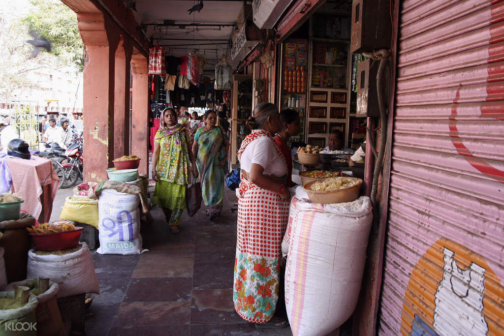 Chandpol Bazaar