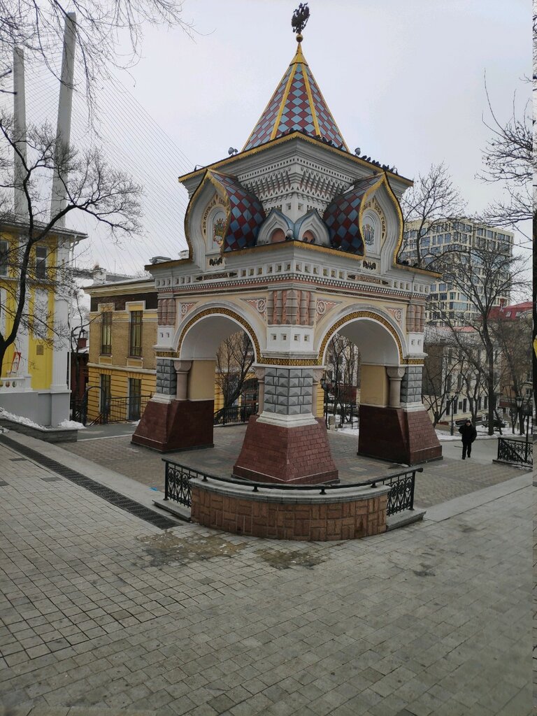 Admiralskiy Skver