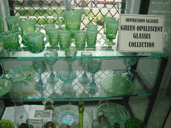 Laguerta Home of the Vintage Glasses Museum