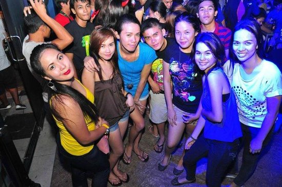 Hang Oh' Bar