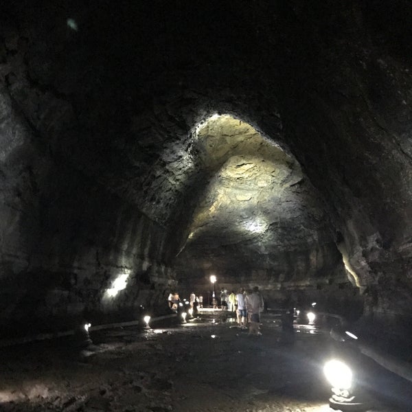 Gimnyeongsagul Cave