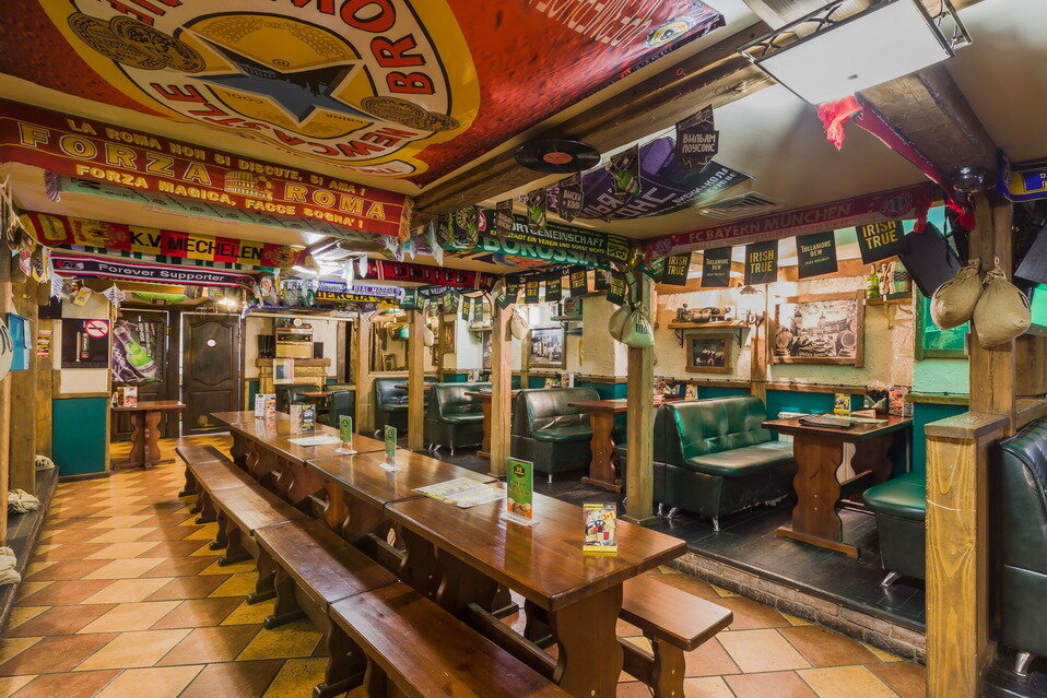 Harry's Beer House
