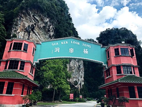Kek Lok Tong Cave Temple and Zen Gardens