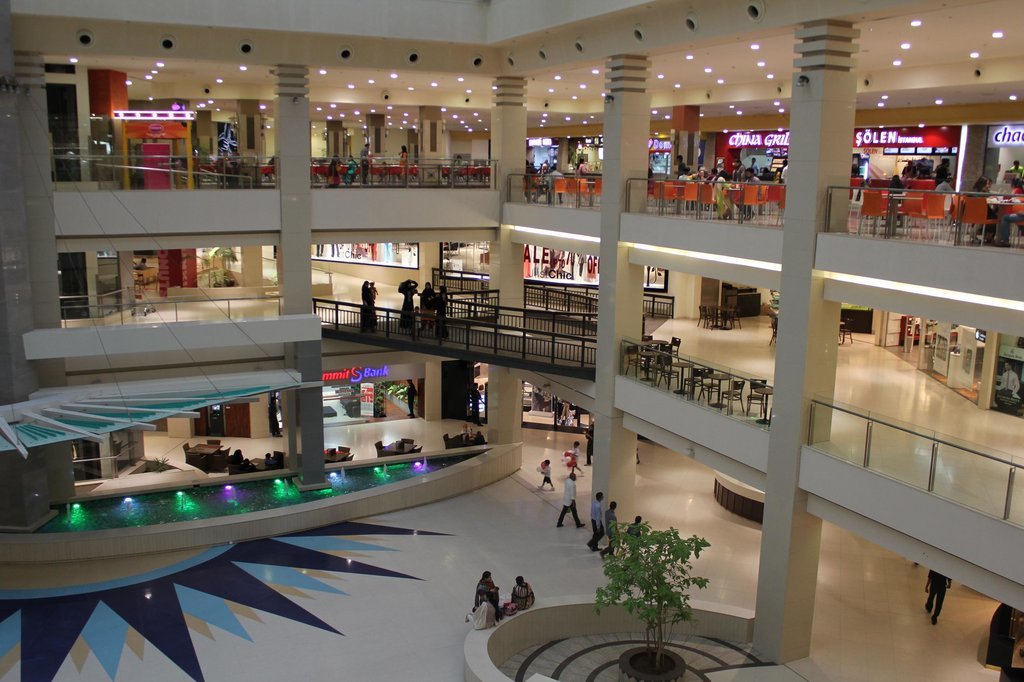 Dolmen Mall Clifton