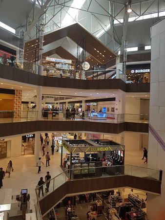 Robinsons Galleria