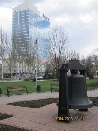 The Bochum Bell