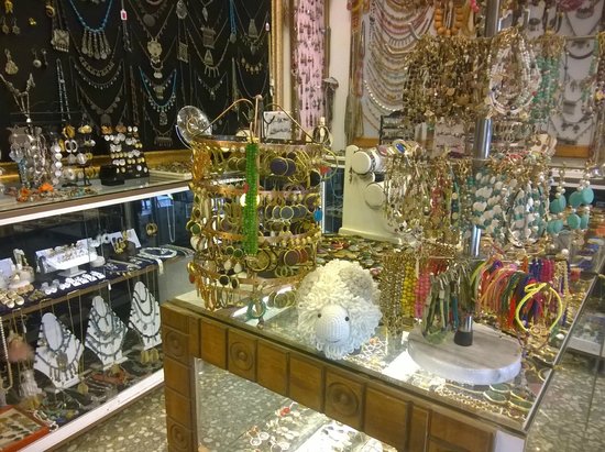 Sultan Jewellery & Fine Handmade Ceramic Art