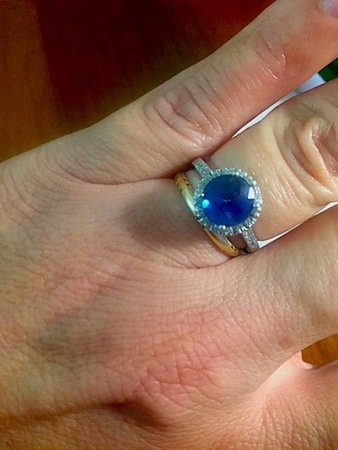 Salie's Fine Jewelry & Gem Stones
