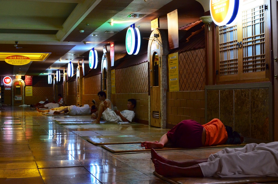 Mokdong Health Daejung Sauna