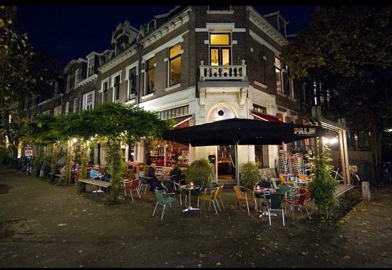 Cafe Maxim