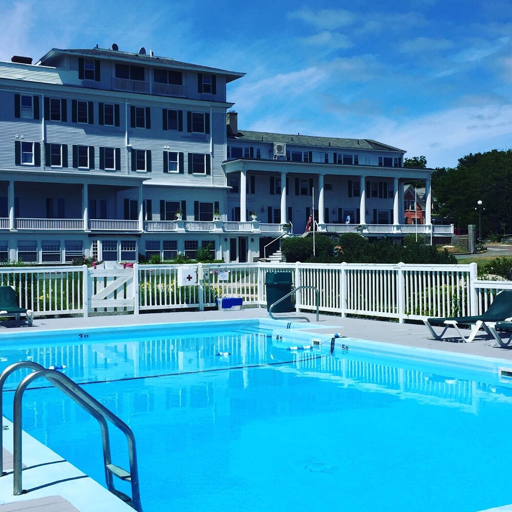 Emerson Pool