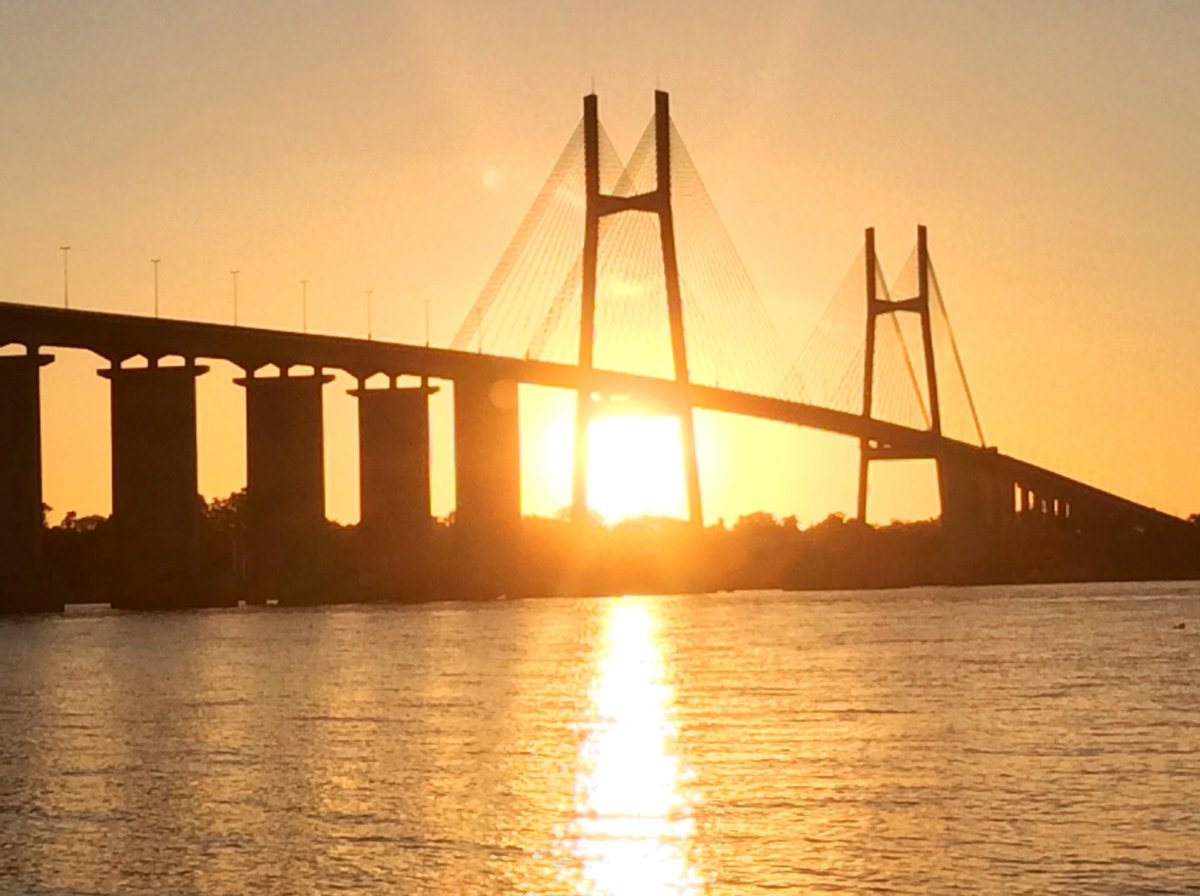 Rosario-Victoria Bridge