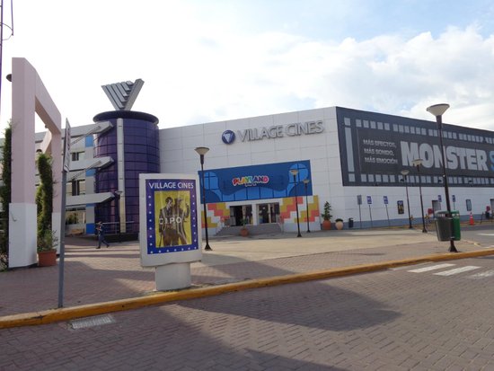 village cines pilar
