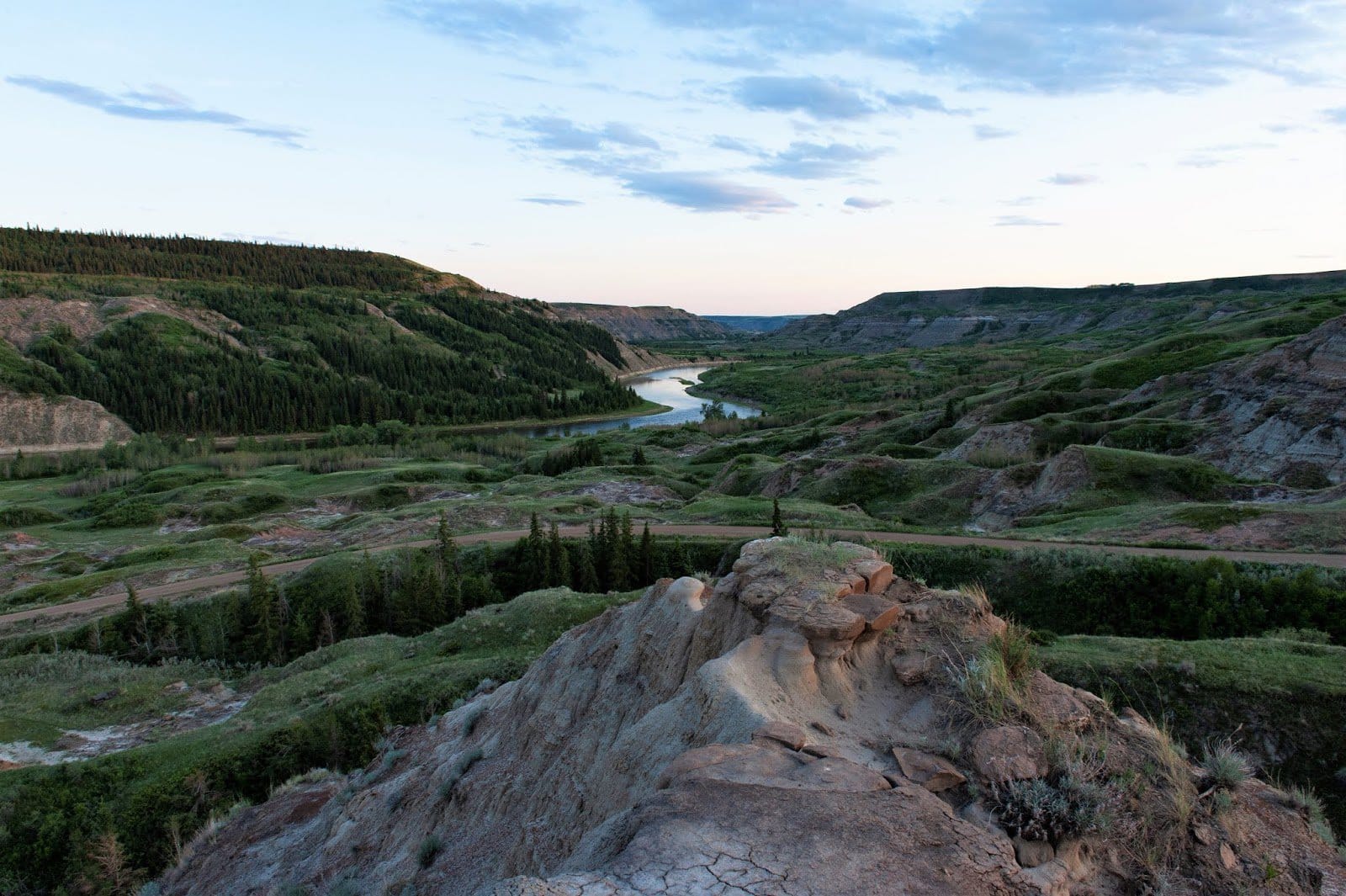 Dry Island Buffalo Jump Provincial Park