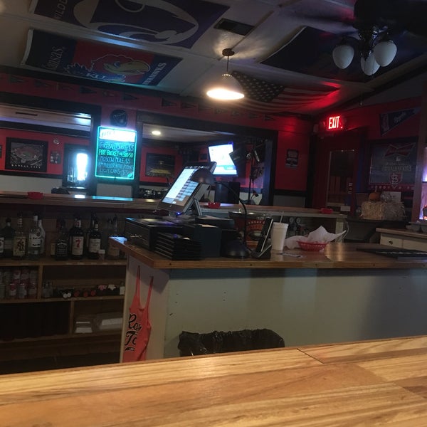 Rockies Bar & Grill