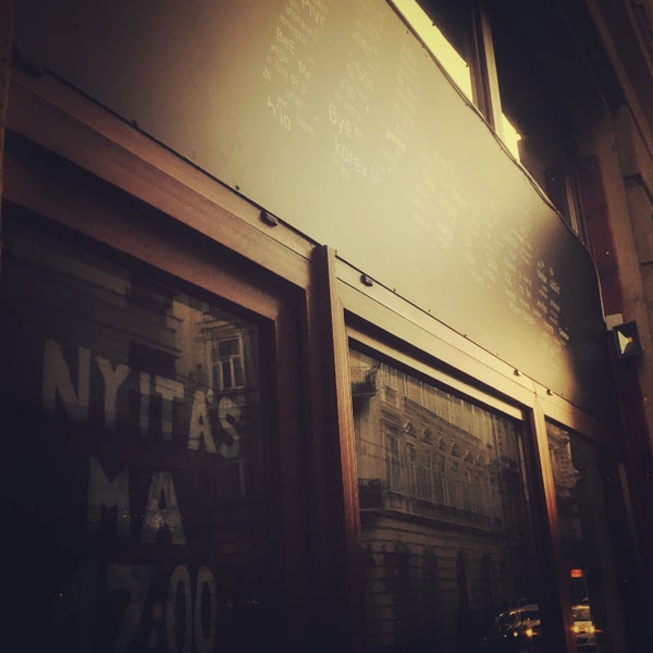 WOODY - Craft Beer House