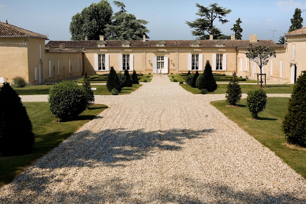 Chateau Lapelleterie