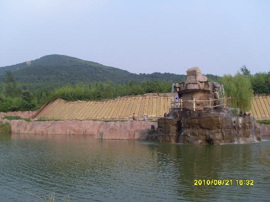 Yishui Snow Mountain