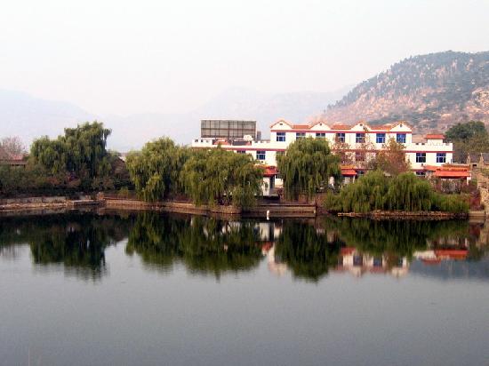Taohuayu Canyon of Taian