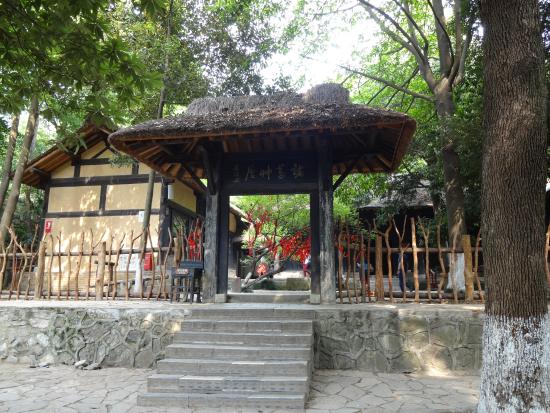 Jiuliancheng Scenic Resort