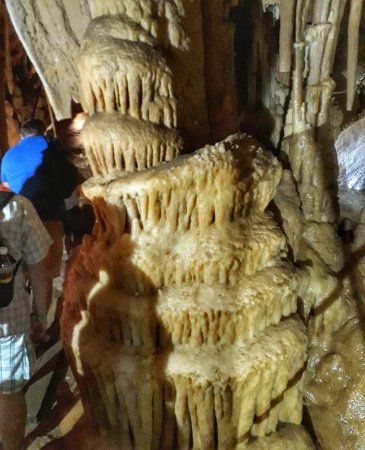 Geofizicheskaya Cave