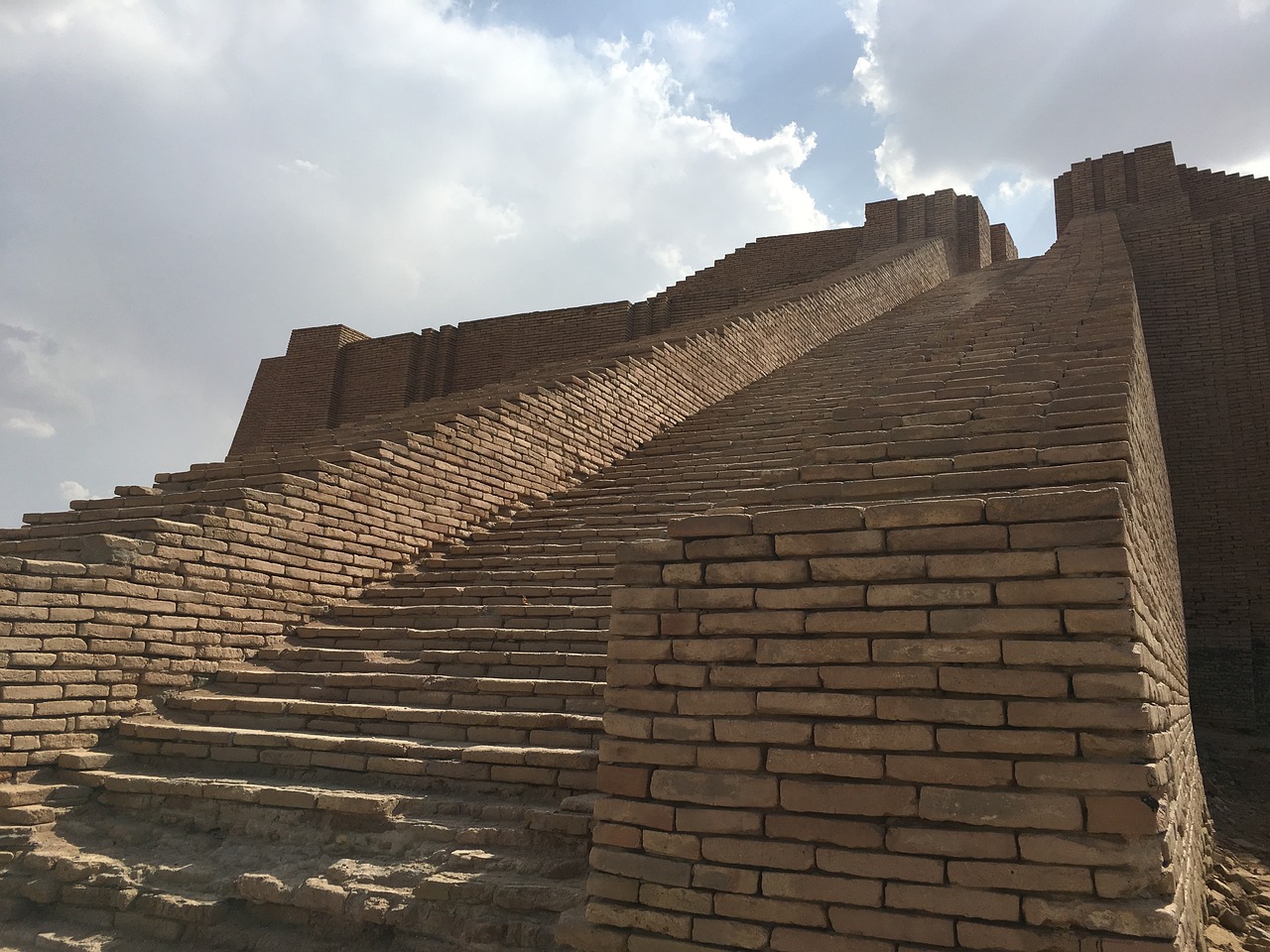 Ziggurat in Arja