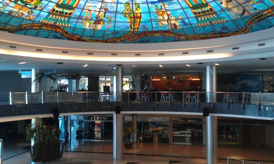 Kukulcan Plaza