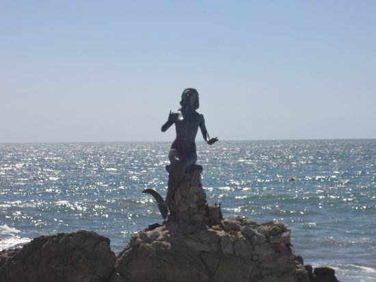 Monumento Mujer Mazalteca