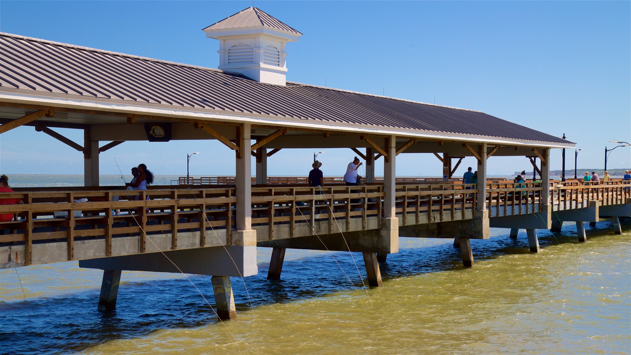 Fishing pier