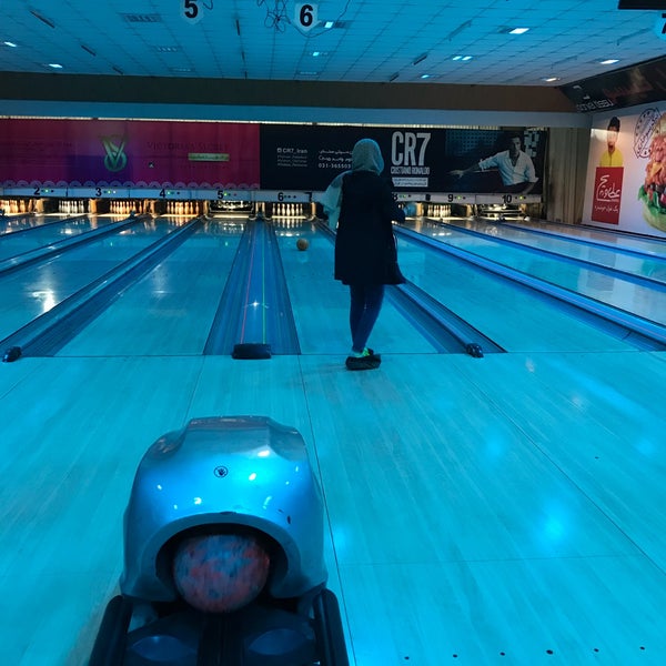Pardis bowling
