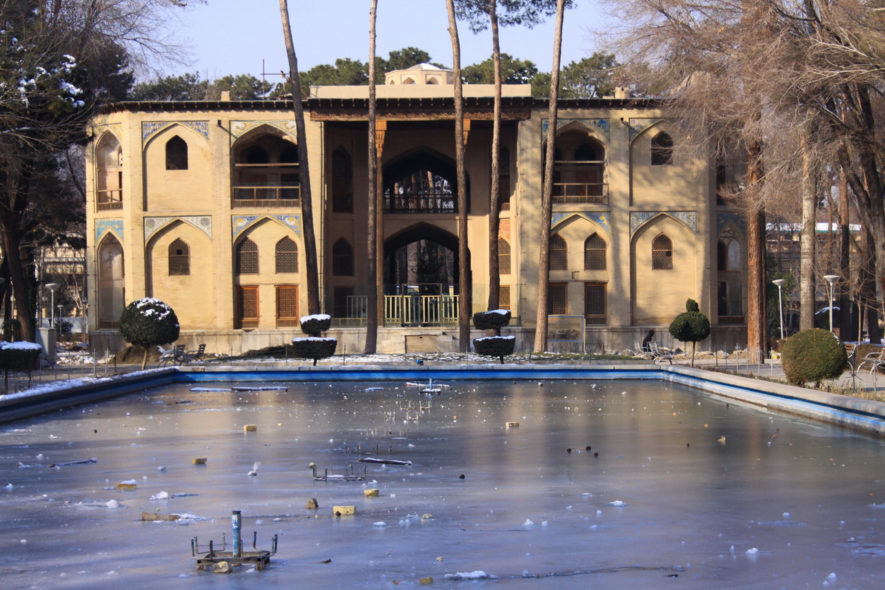 Hasht Behesht Palace
